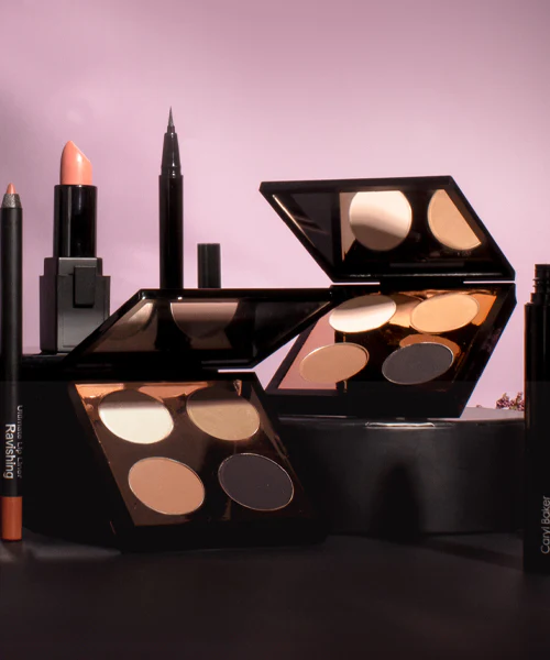 Head In The Clouds Eyeshadow Palette - Image 2